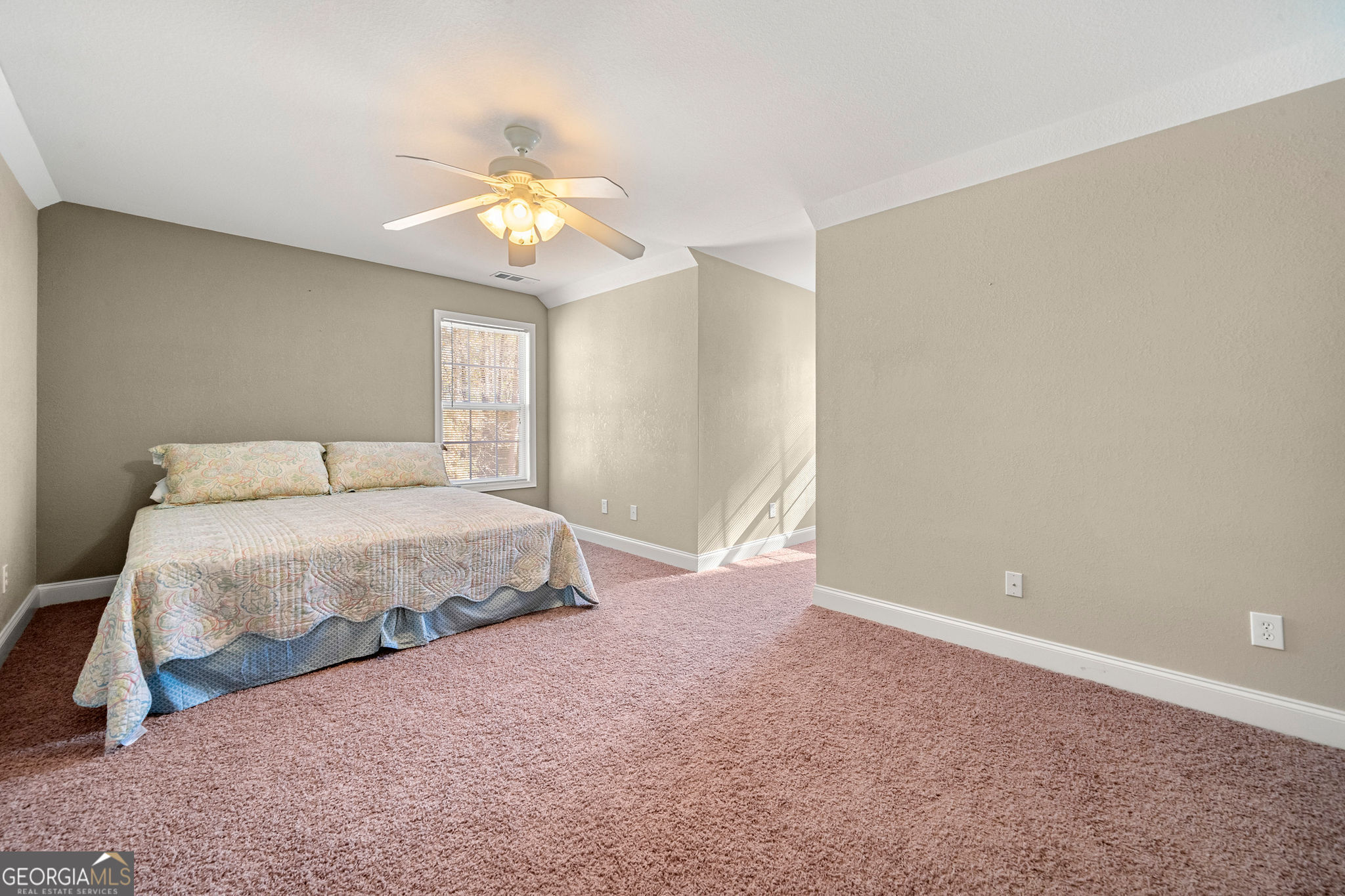 Hogansville, Georgia 30230, United States, 3 Bedrooms Bedrooms, ,3 BathroomsBathrooms,Residential,Active,20342