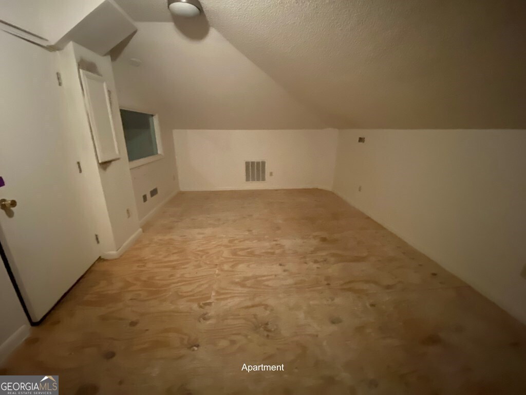 608 Pine Point Court