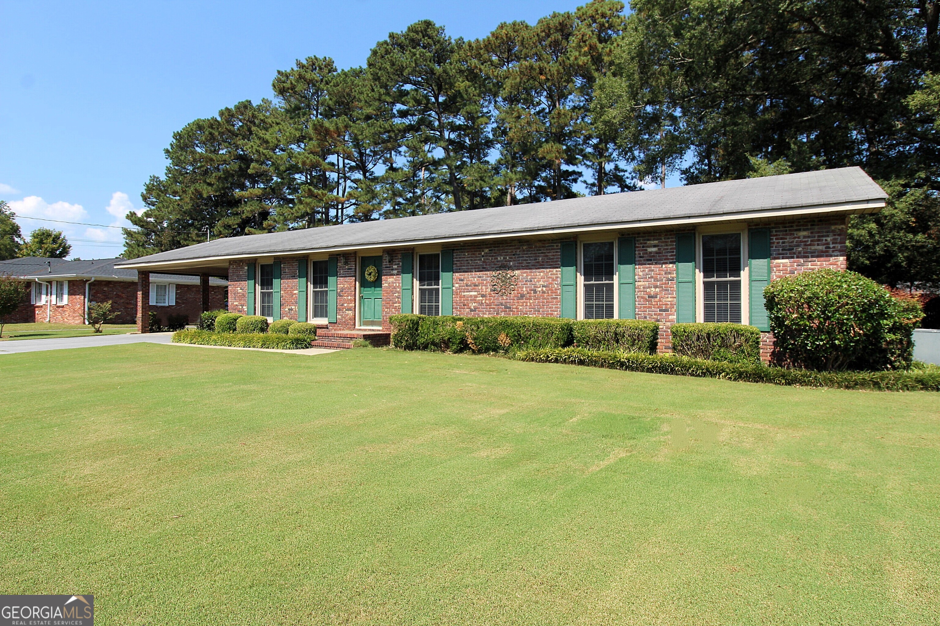 8 Ridge Haven Drive NW