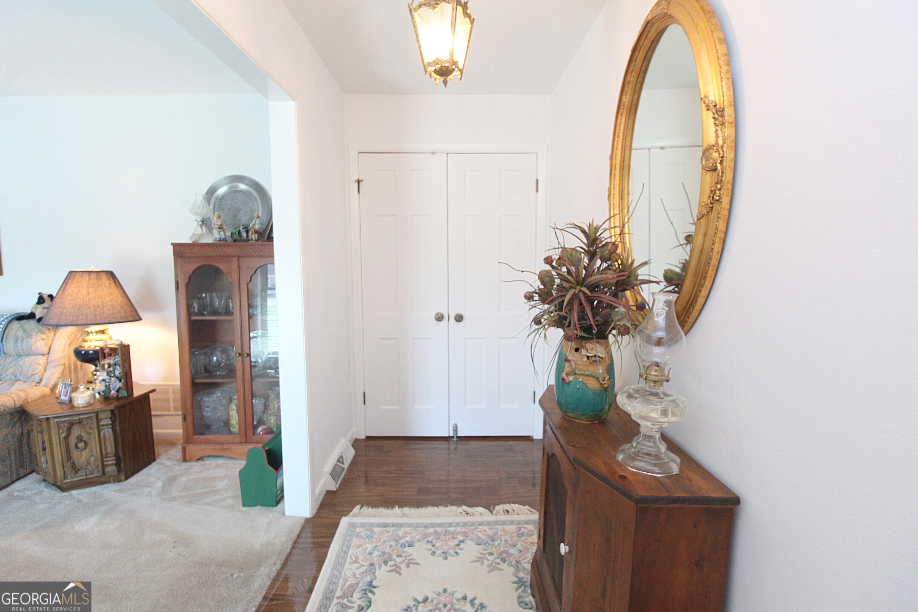 8 Ridge Haven Drive NW