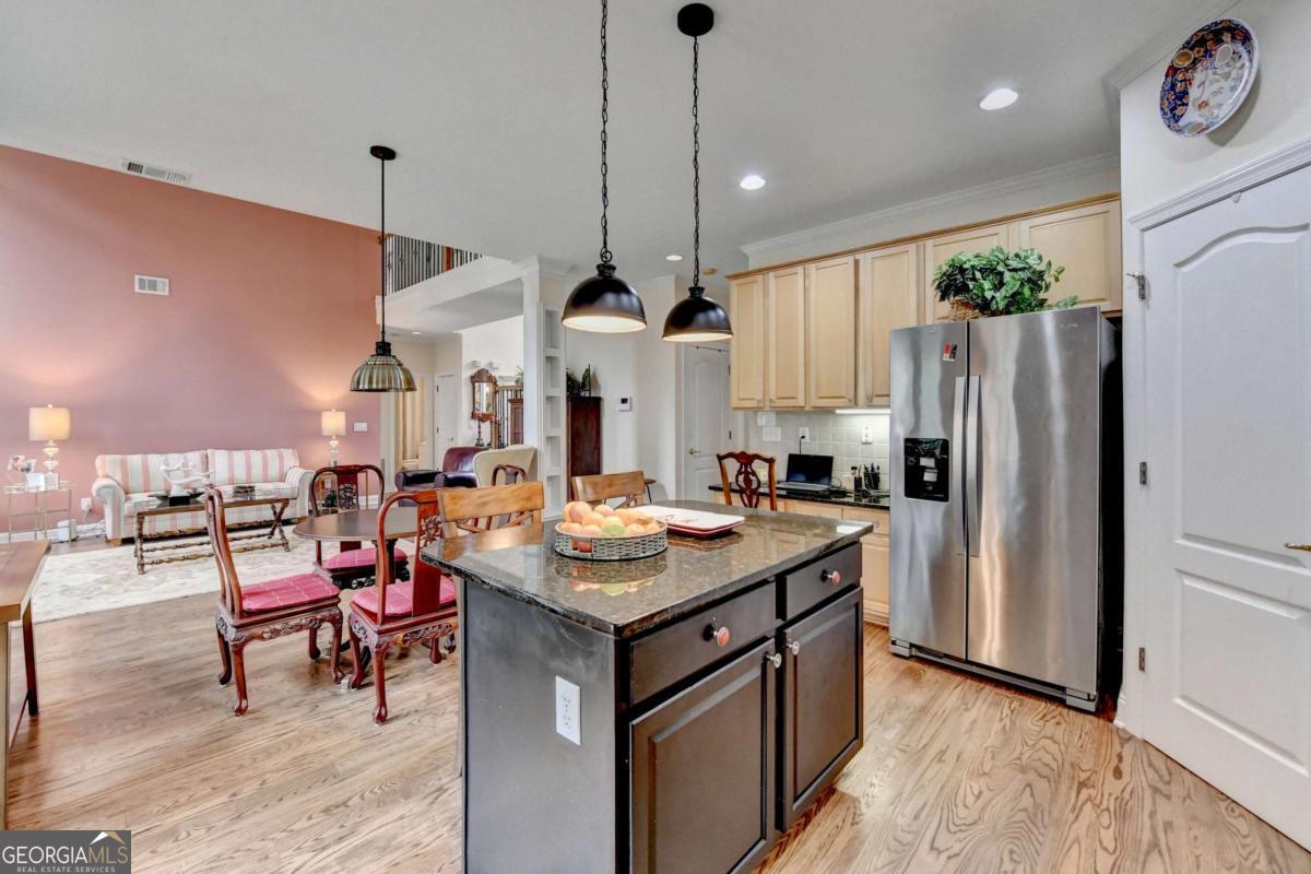 2730 Henderson Chase CT