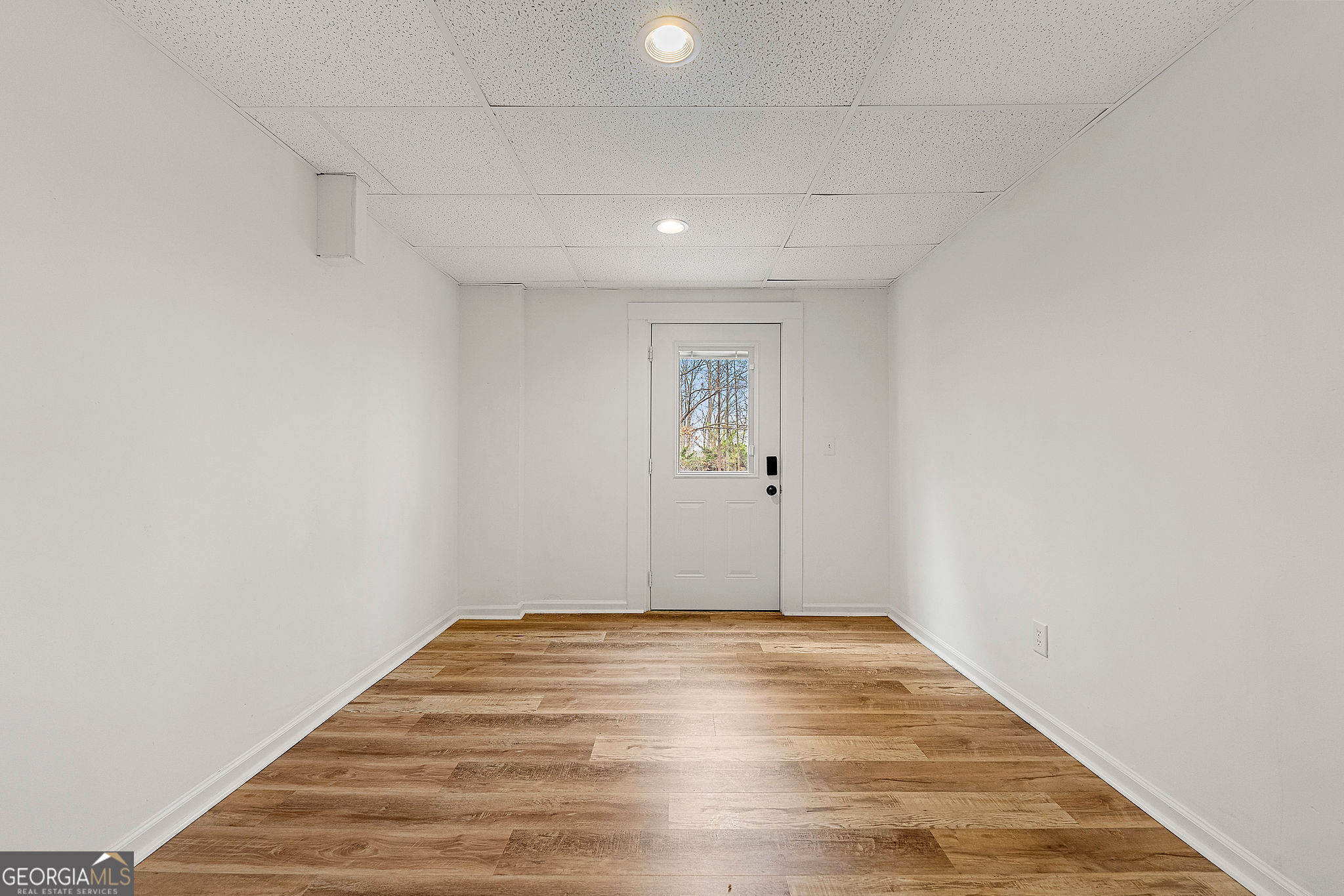 Marietta, Georgia 30066, United States, 4 Bedrooms Bedrooms, ,4 BathroomsBathrooms,Residential,Active,13643