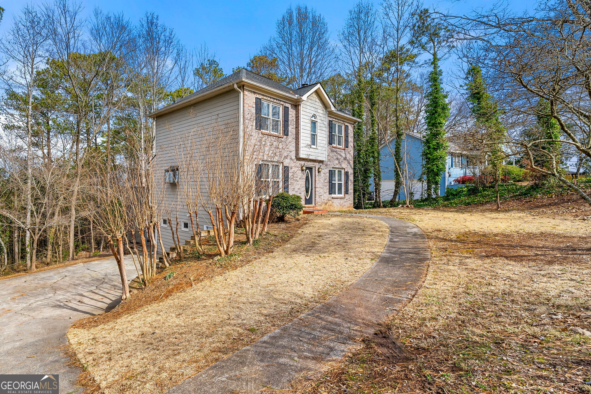 Marietta, Georgia 30066, United States, 4 Bedrooms Bedrooms, ,4 BathroomsBathrooms,Residential,Active,13643