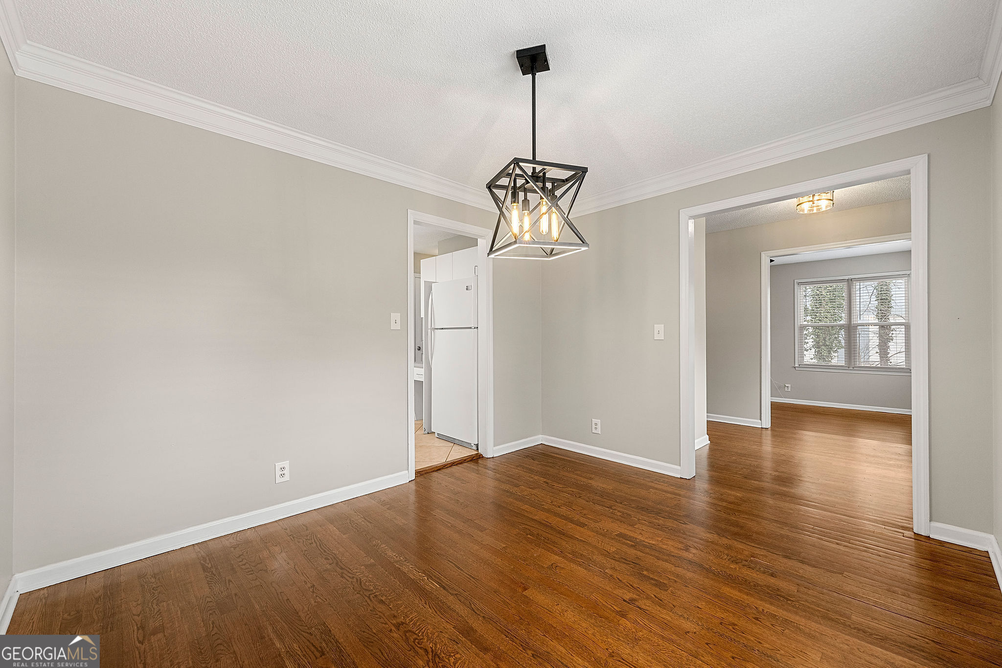 Marietta, Georgia 30066, United States, 4 Bedrooms Bedrooms, ,4 BathroomsBathrooms,Residential,Active,13643