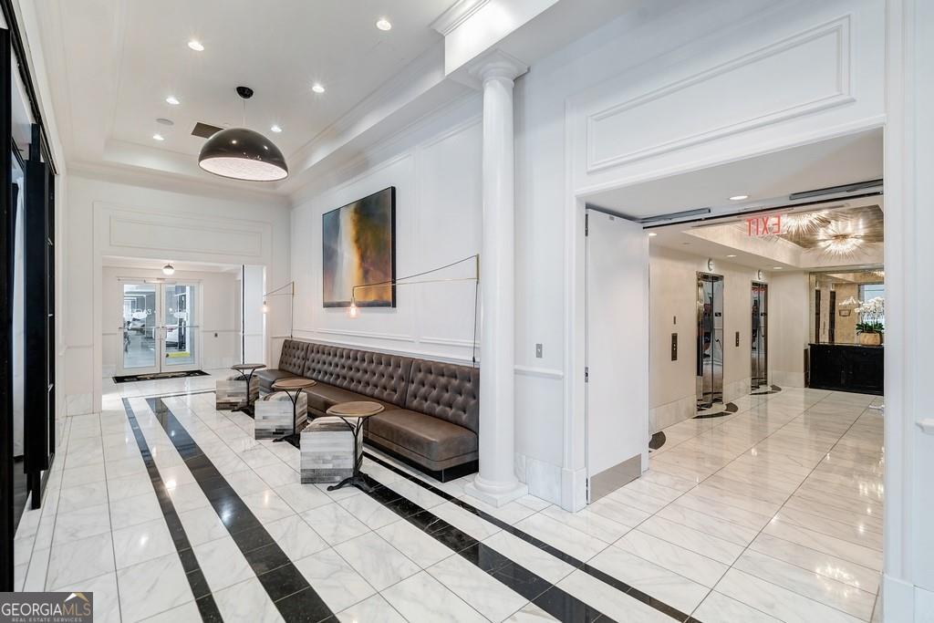 325 E Paces Ferry RD NE 1206