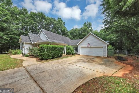 A home in Locust Grove