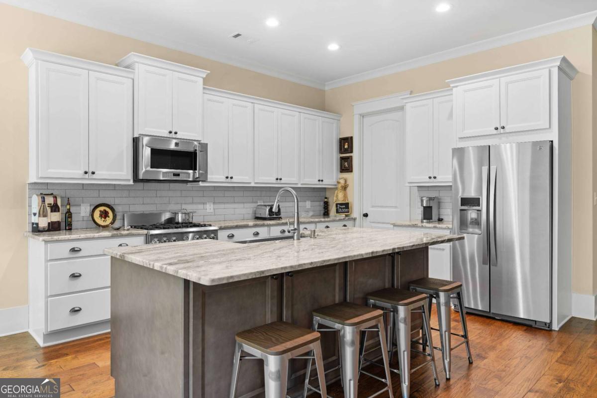 1307 Magnolia Path WAY