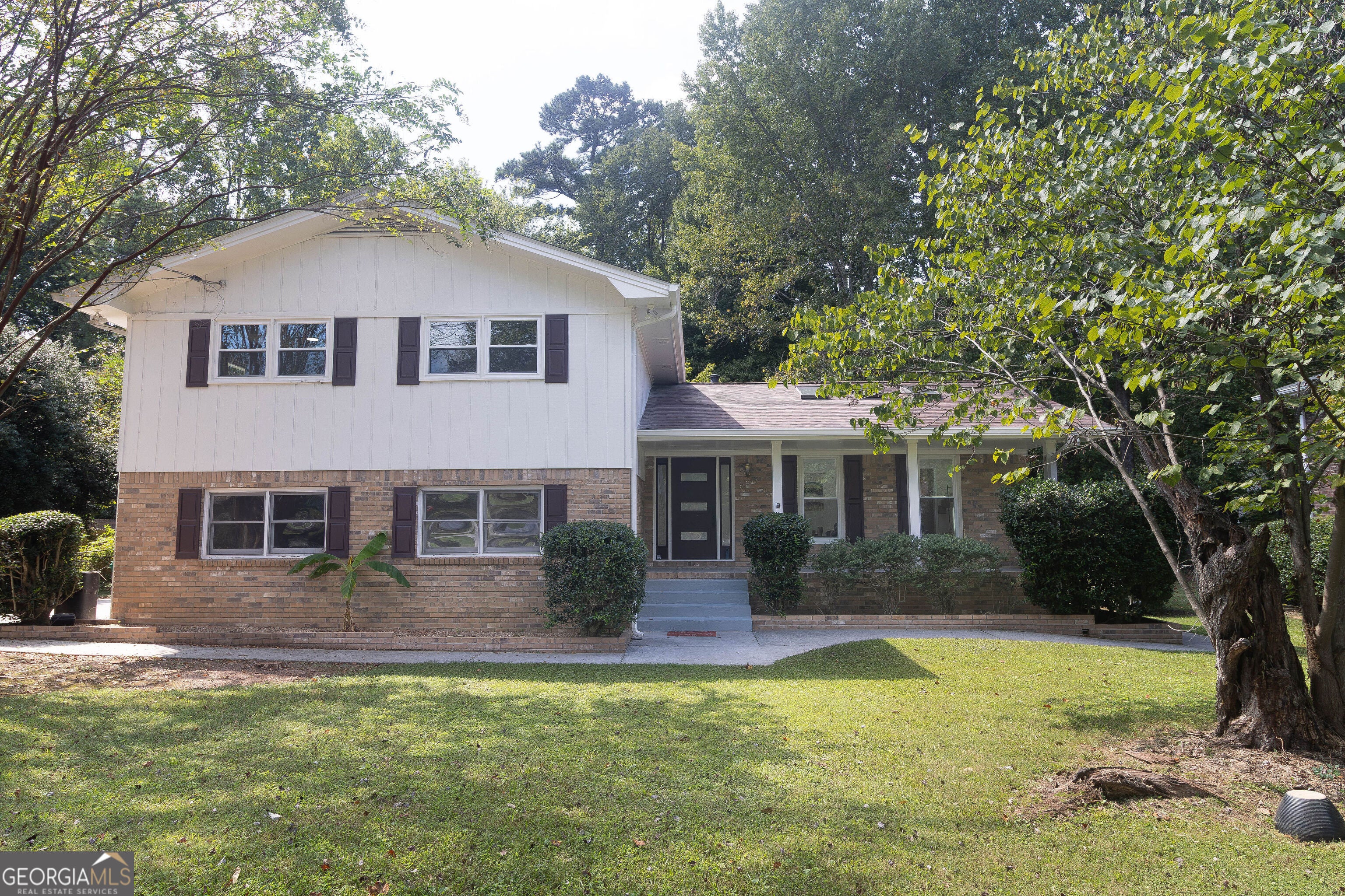 4950 Happy Hollow RD