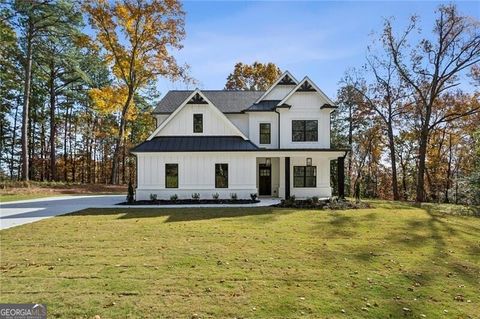 Photo of 651 Chestnut Hill Road SW, Marietta, GA 30064 (MLS # 10645868)