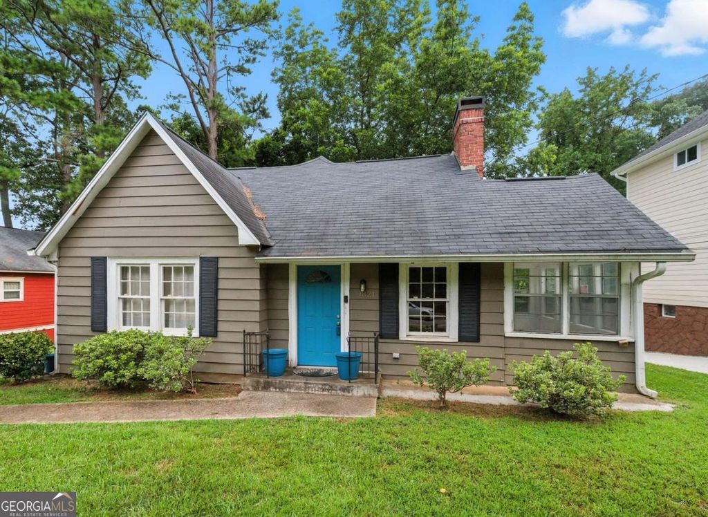 Photo of 1821 AVON Avenue SW, Atlanta, GA 30311 (MLS # 10656839)