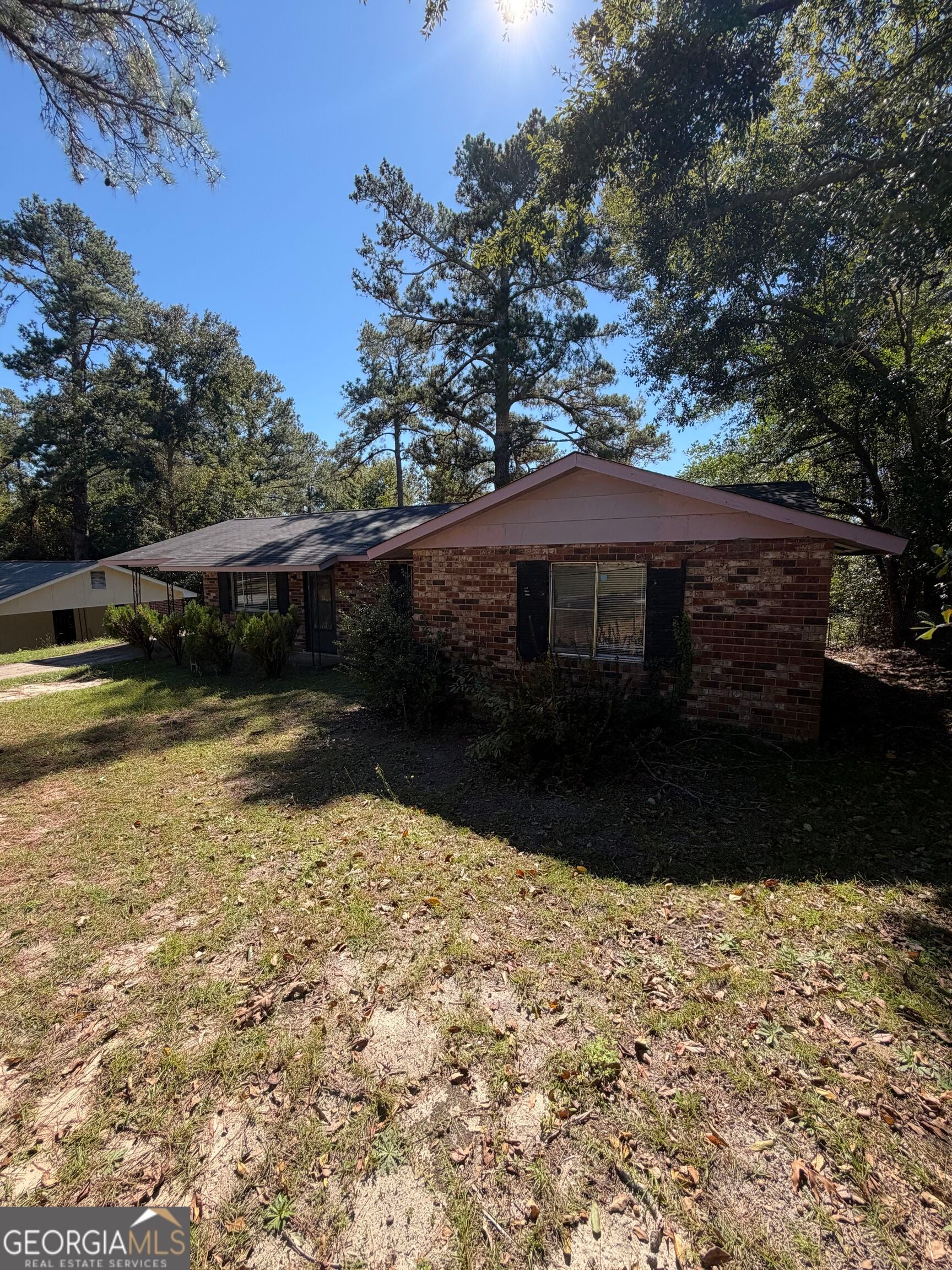 2423 Lisbon RD