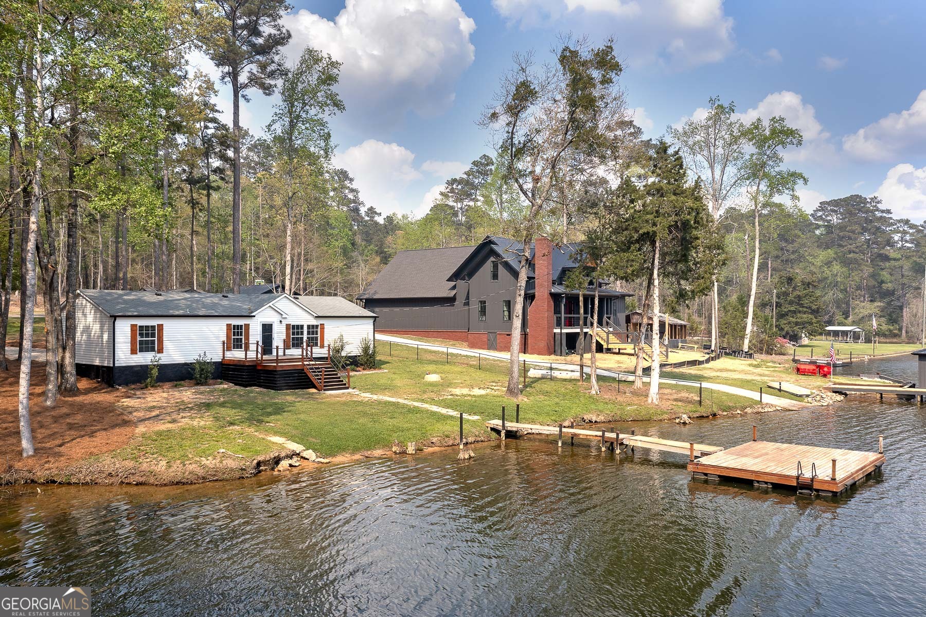 595 Barnetts Bridge RD