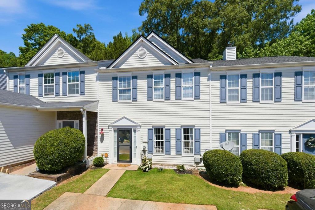 Photo of 138 Timber Gate Drive, Lawrenceville, GA 30045 (MLS # 10760065)