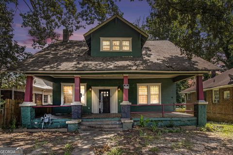 728 Cascade AVE SW Atlanta GA 30310