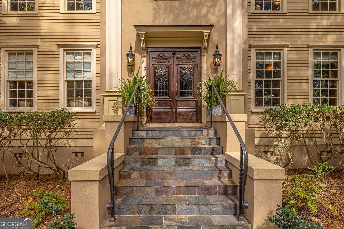 210 Settlers RD