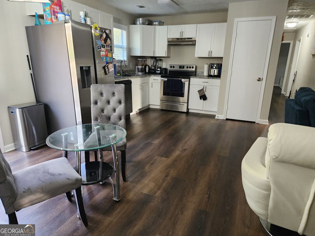 Photo of 210 Pine Valley Drive, Powder Springs, GA 30127 (MLS # 10759076)