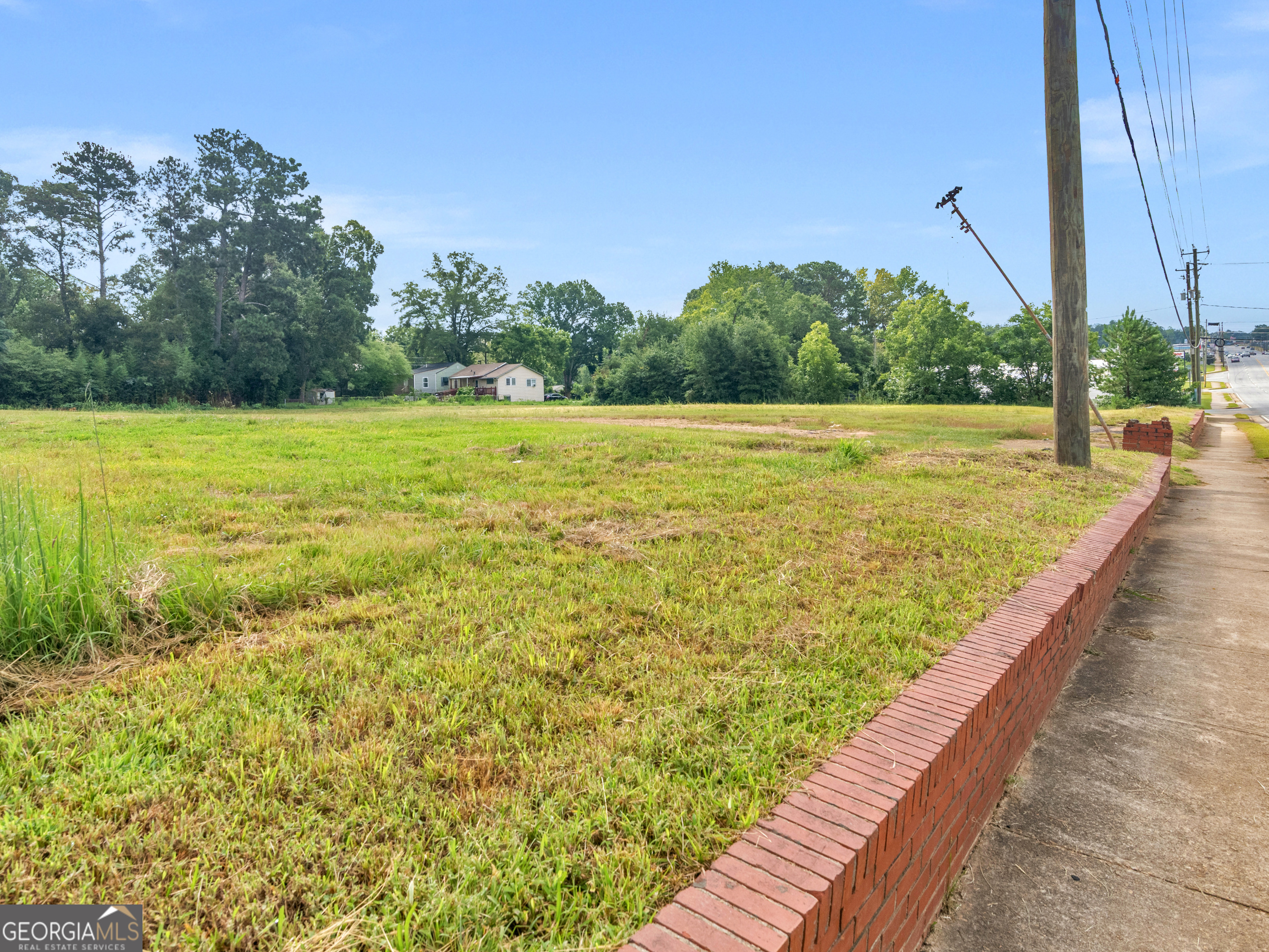 632 N Expressway EXPY