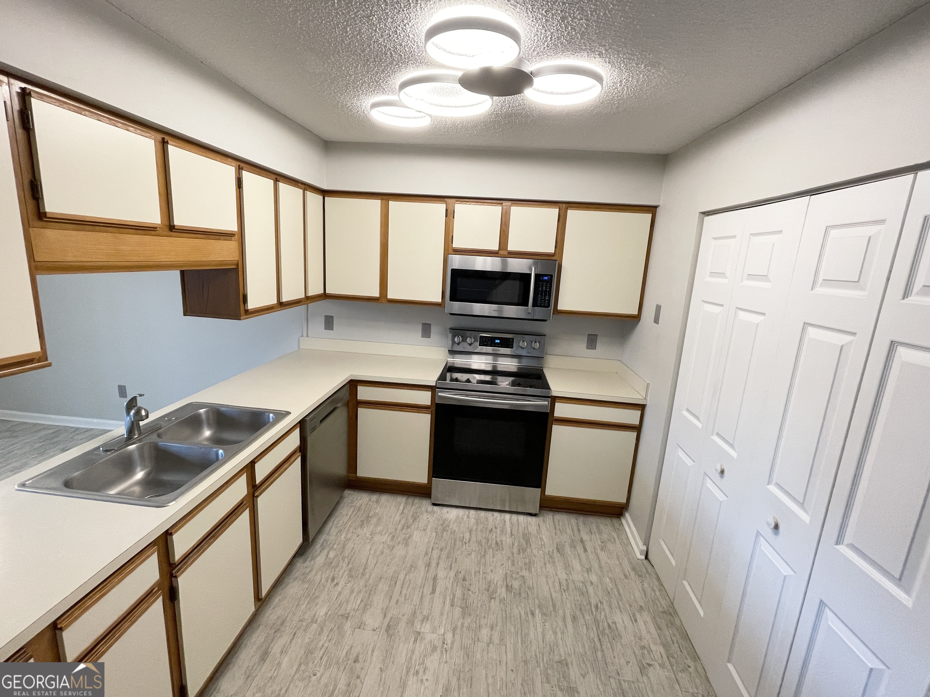 2970417938 Homes for Sale