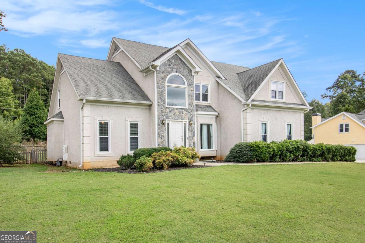 280 Northcrest DR