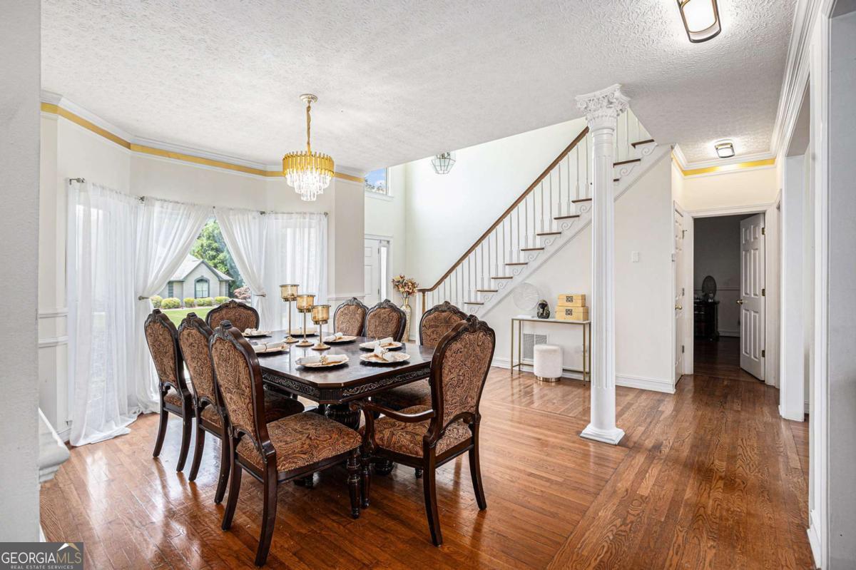 280 Northcrest DR