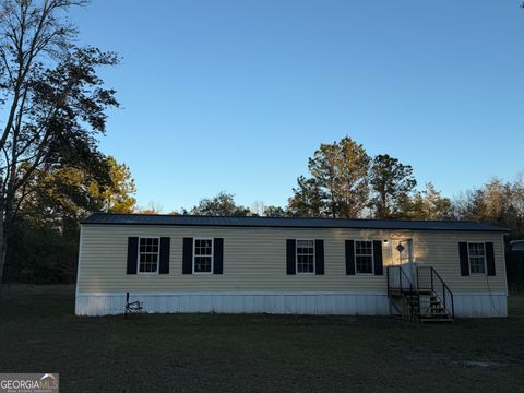 A home in Blackshear