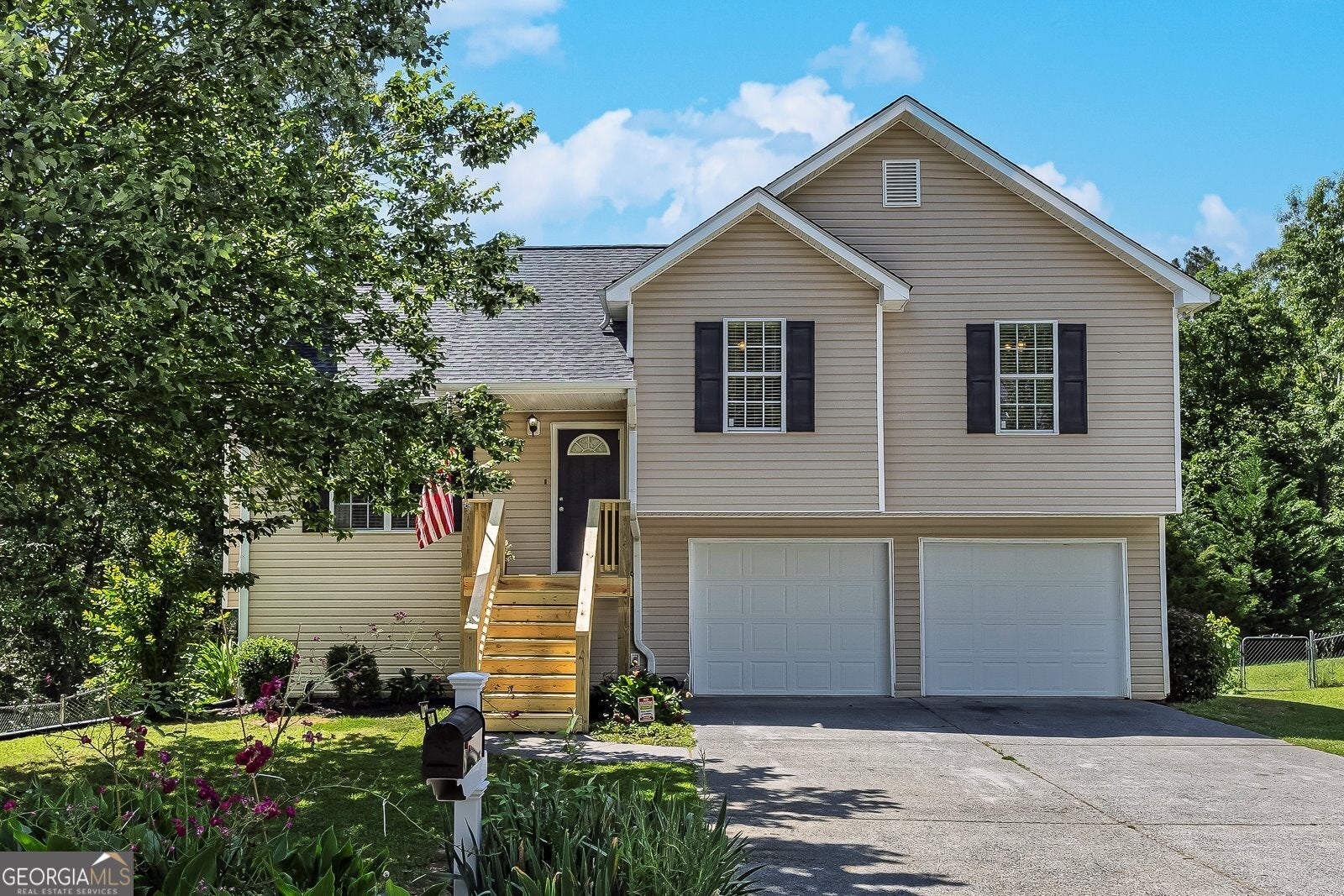 13 Oak Grove LN NW