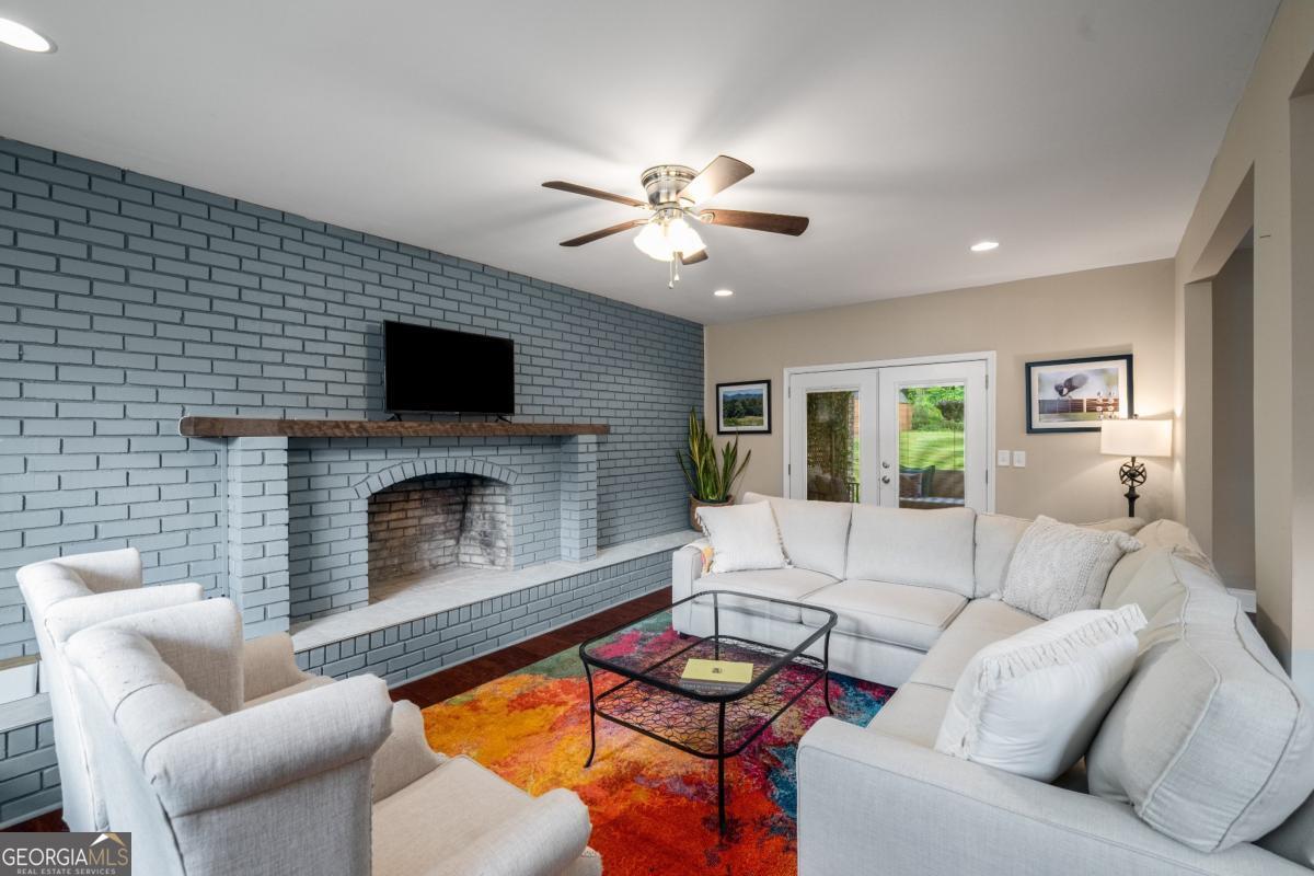 299 Stockwood DR