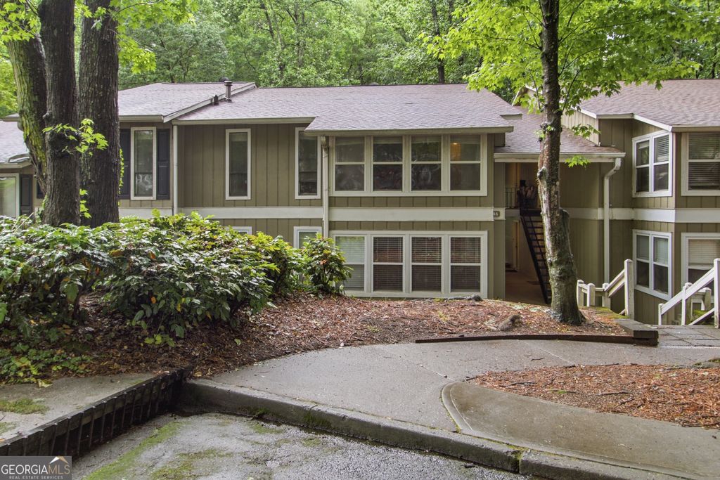 Photo of 5145 Roswell Road #7, Sandy Springs, GA 30342 (MLS # 10761185)