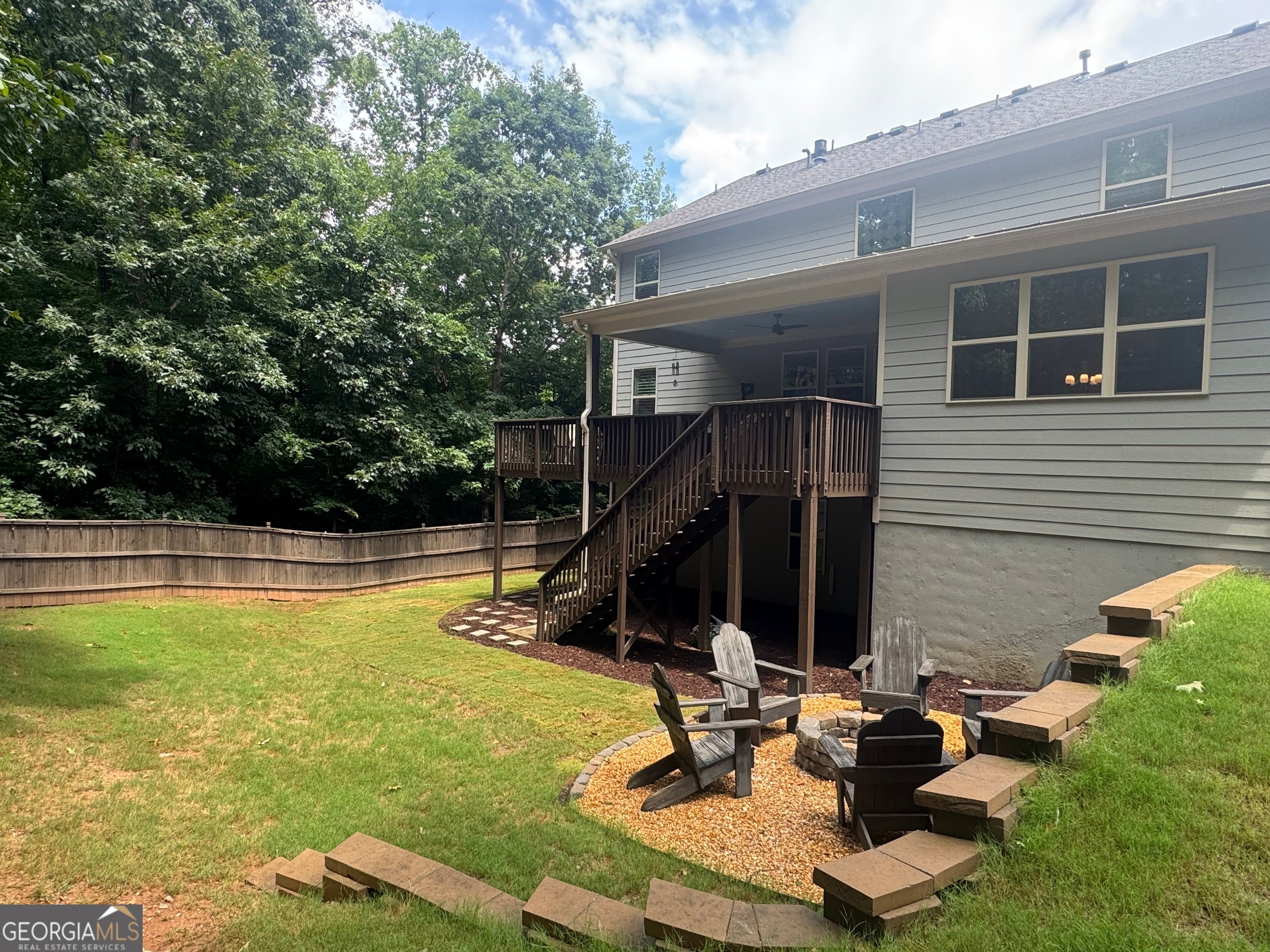 1177 Smithwell PT NW