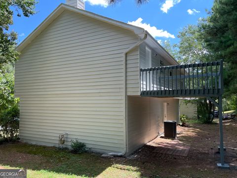 A home in Hoschton