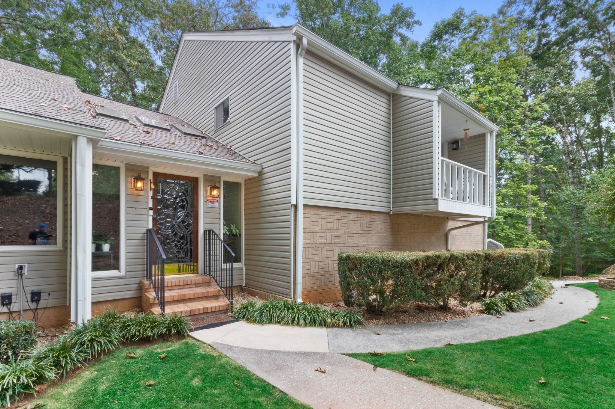 4513 Rivercliff DR