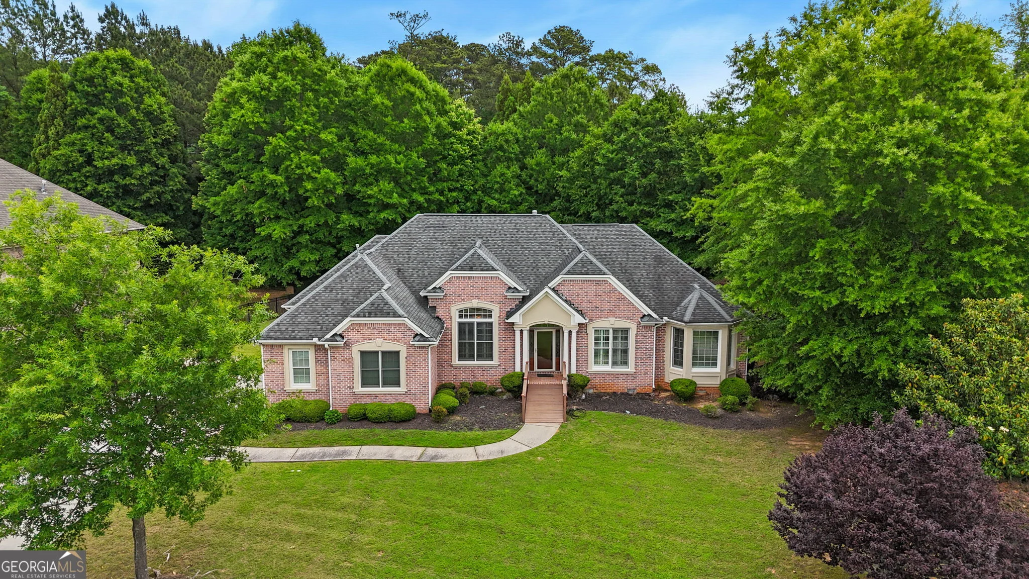 1032 Willowood Lane SW