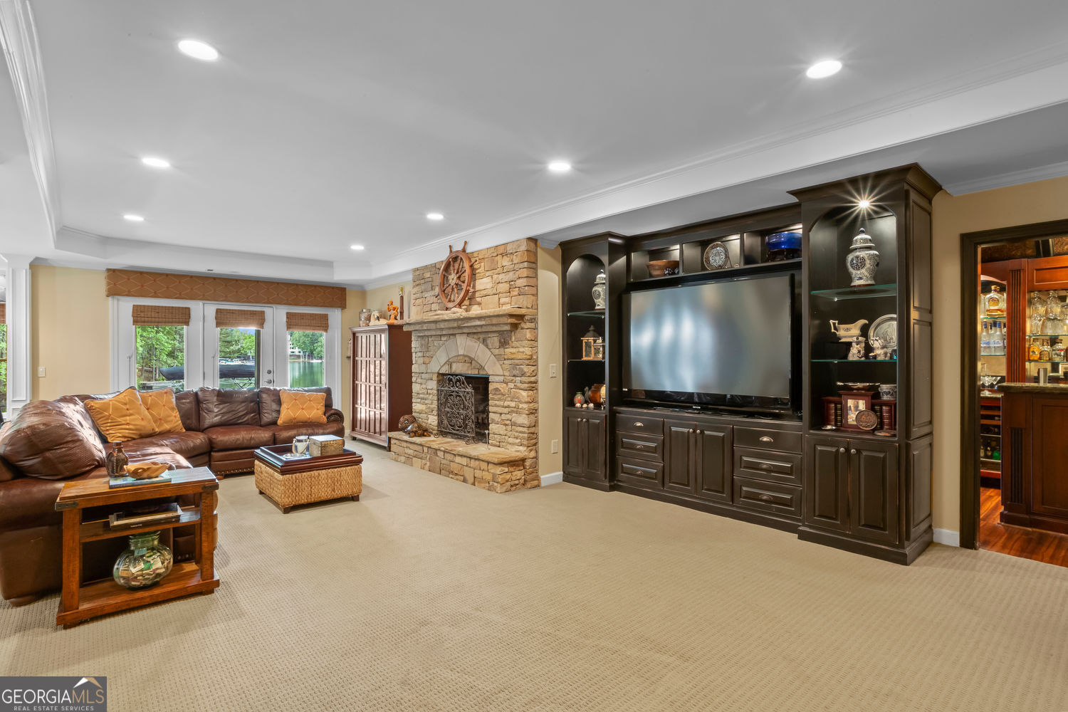 Alpharetta, Georgia 30005, United States, 3 Bedrooms Bedrooms, ,4 BathroomsBathrooms,Residential,Pending,118443