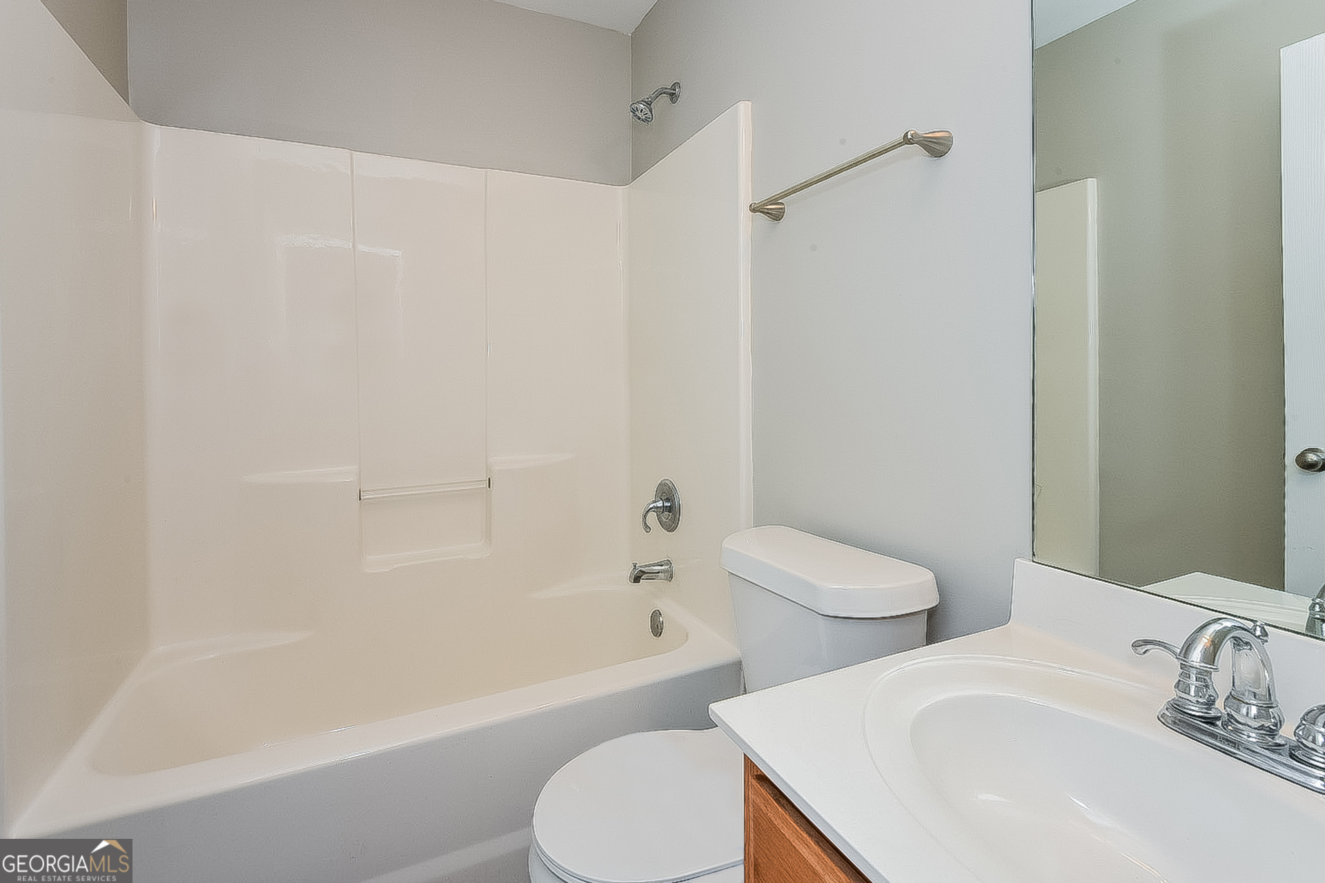 White - Residential Lease