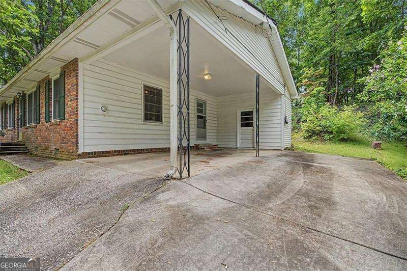 1230 Red Bud DR
