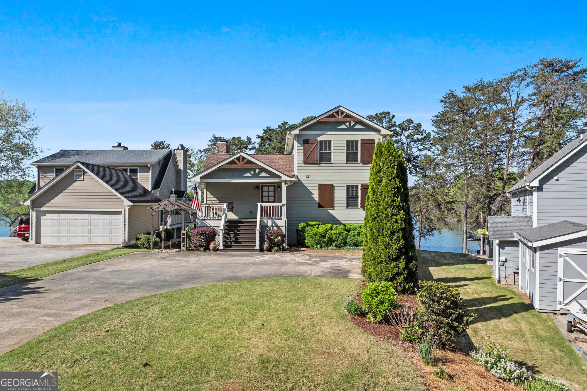 246 Overlook CIR