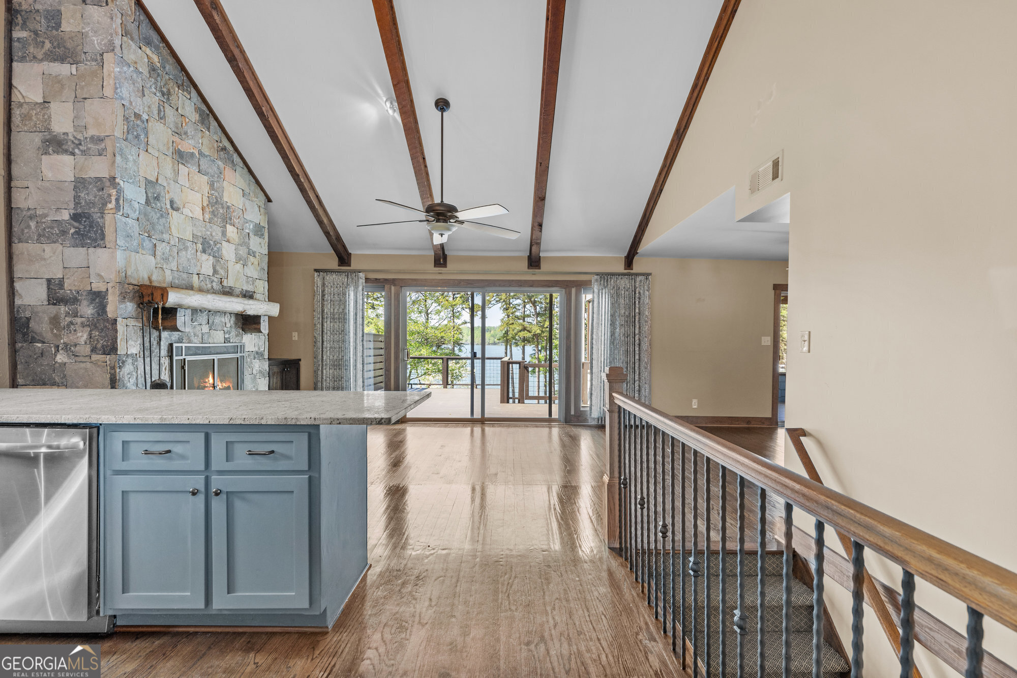246 Overlook CIR