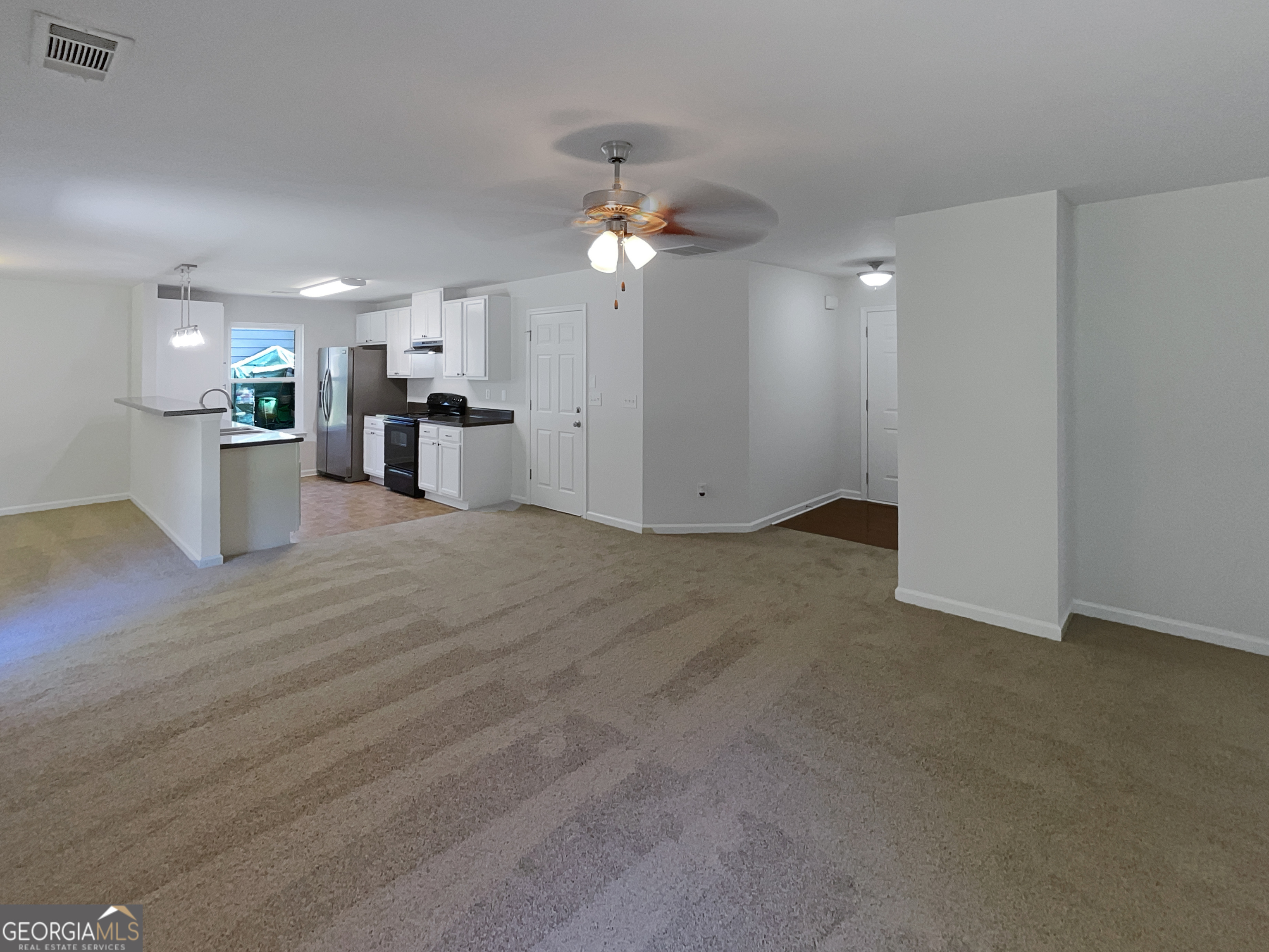 651 Walnut Woods DR