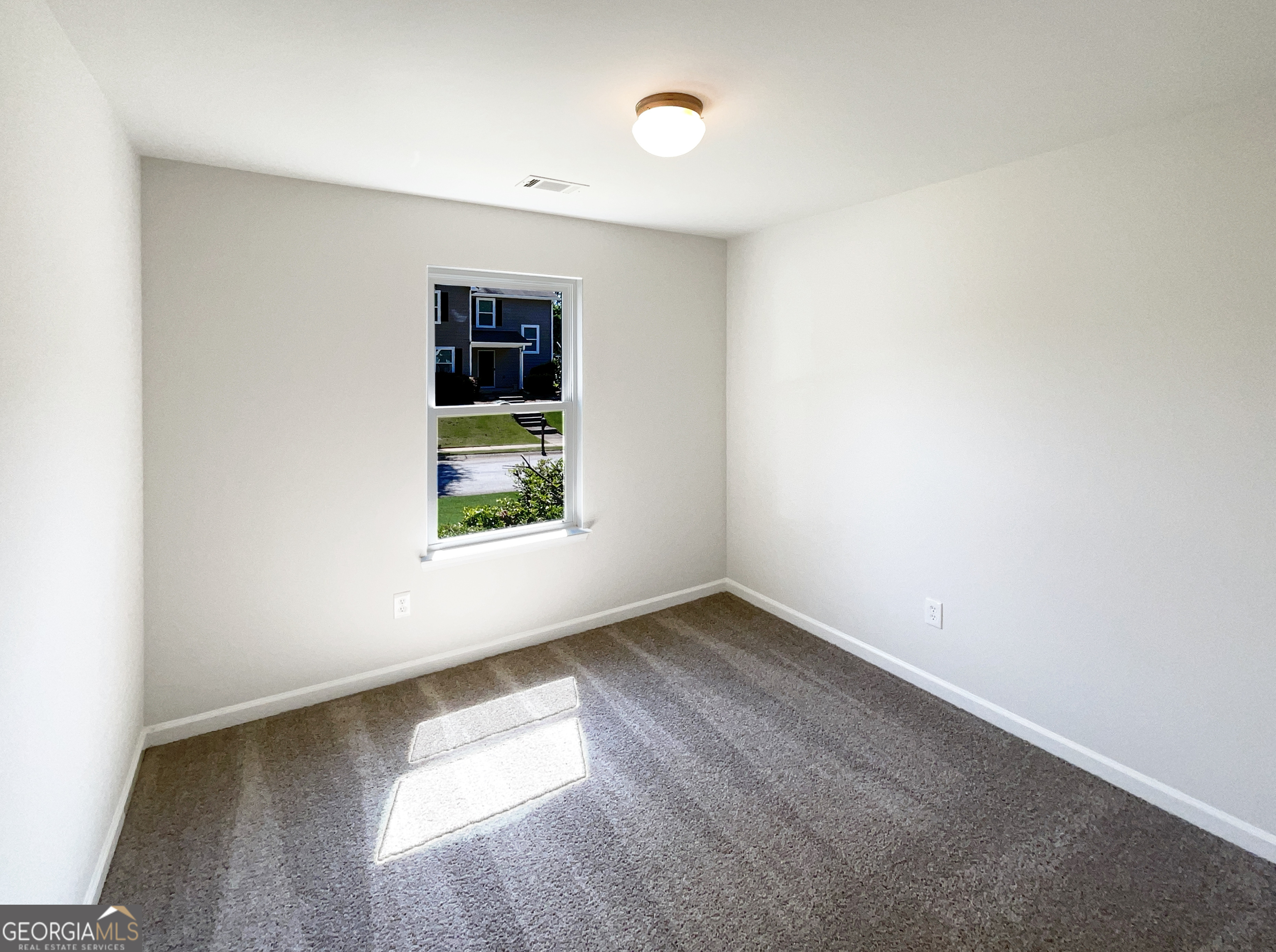 651 Walnut Woods DR
