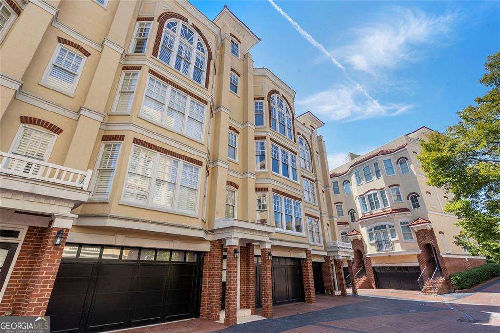 Buckhead Central - Residential