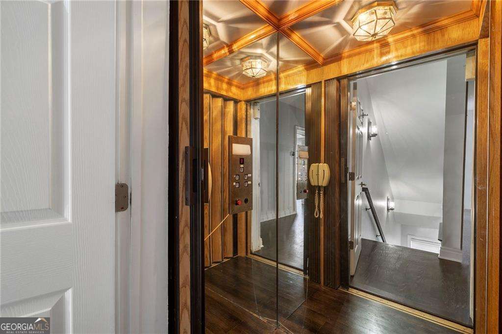 Buckhead Central - Residential