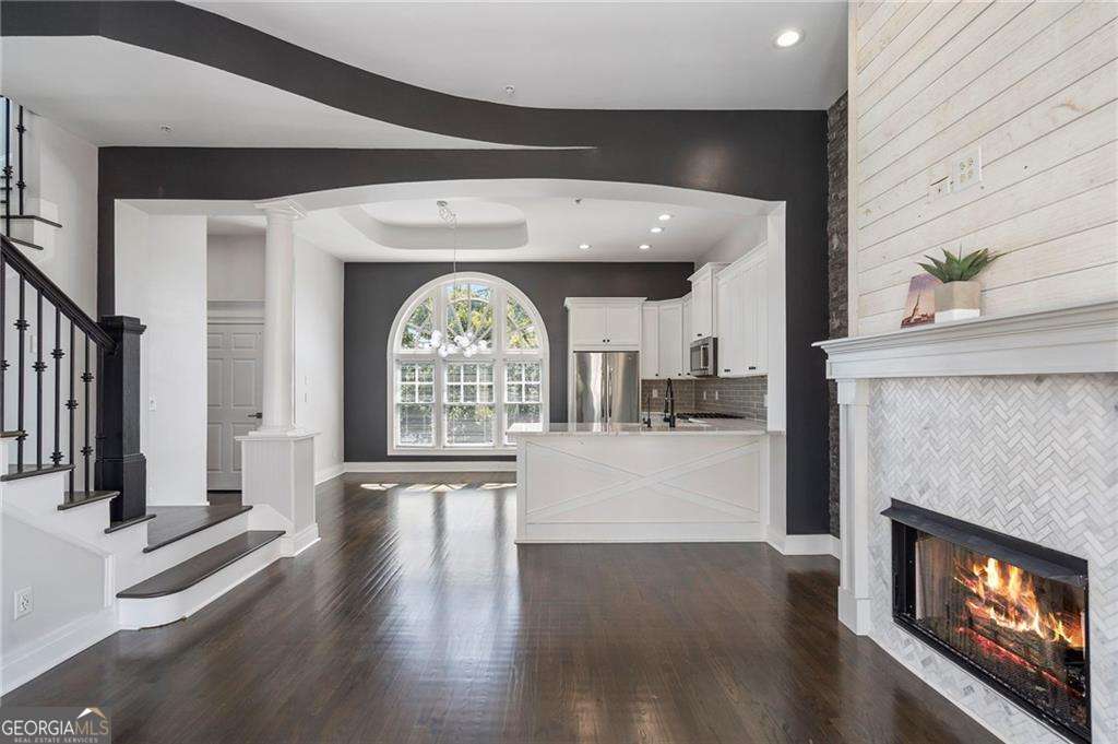 Buckhead Central - Residential