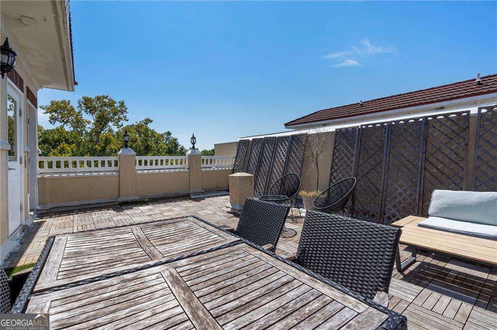 Buckhead Central - Residential