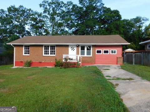 5243 Eubanks DR Lake City GA 30260