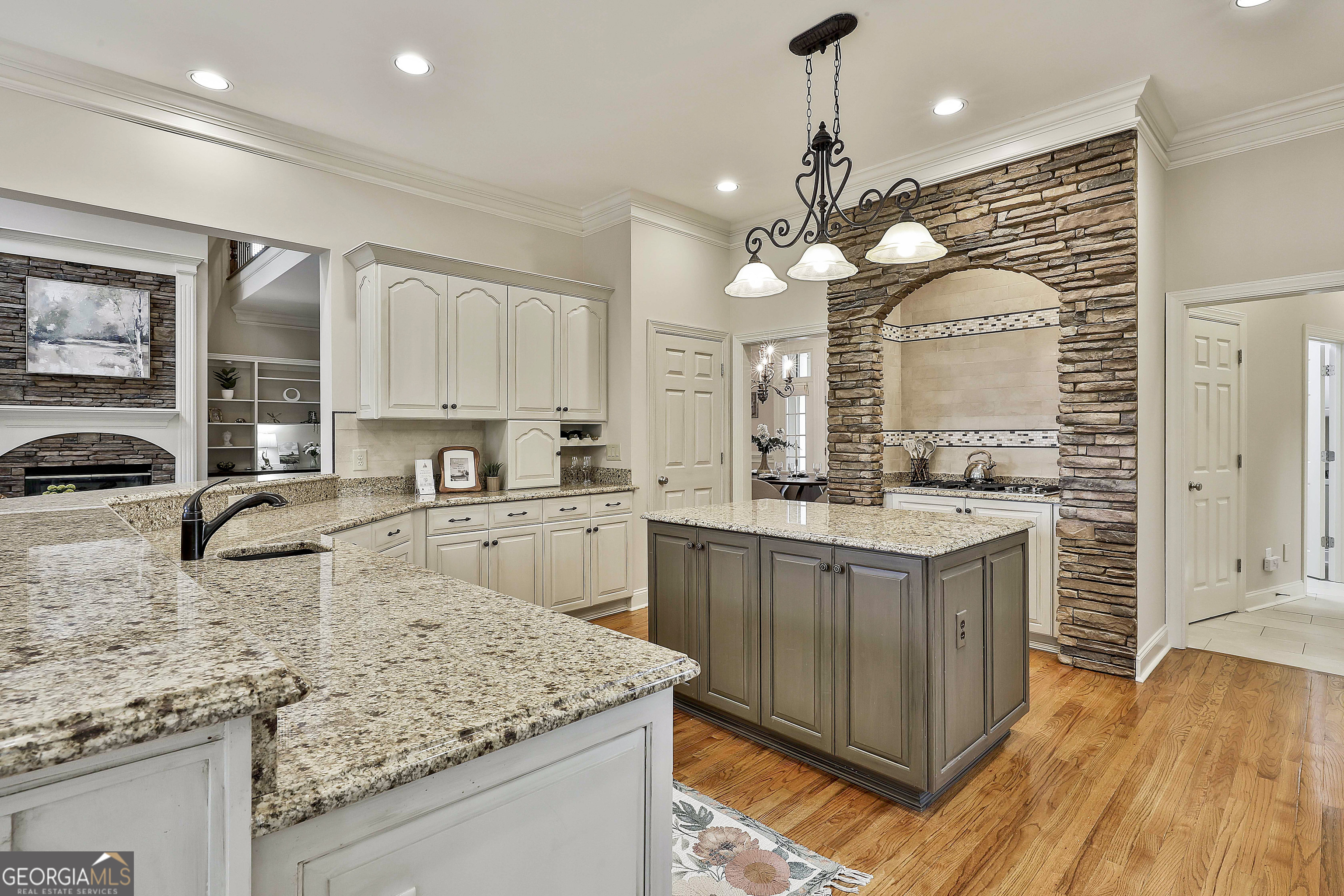 Peachtree City, Georgia 30269, United States, 6 Bedrooms Bedrooms, ,6 BathroomsBathrooms,Residential,Active,140231