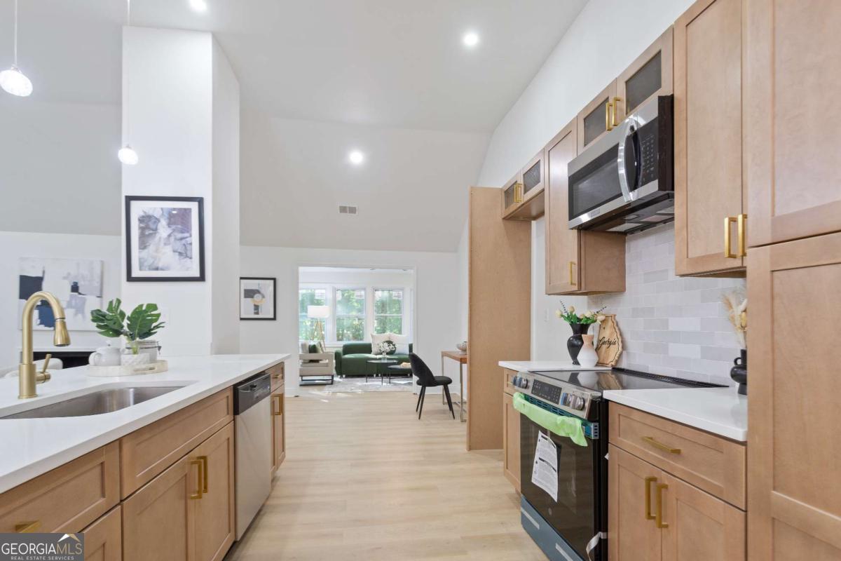 Lees Crossing - Residential