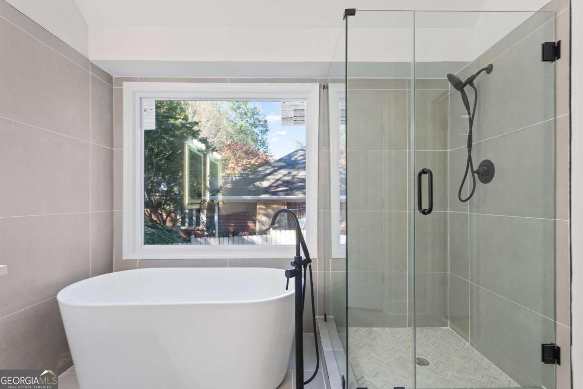 Lees Crossing - Residential