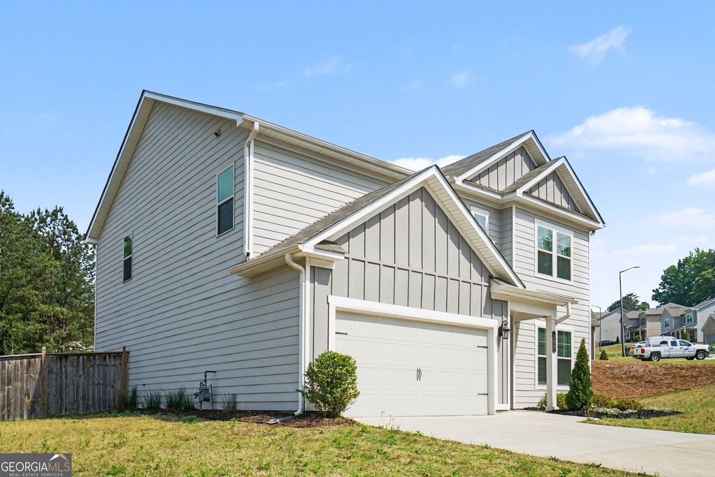 Photo of 232 Northridge Drive, Dallas, GA 30132 (MLS # 10740930)