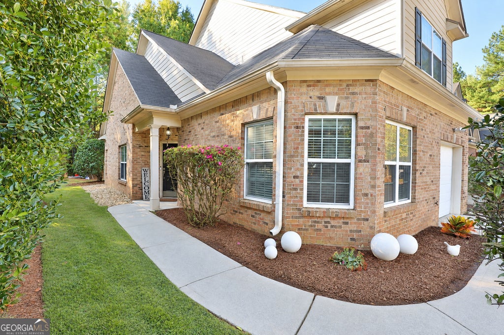 Photo of 79 Granite Way, Newnan, GA 30265 (MLS # 10872757)