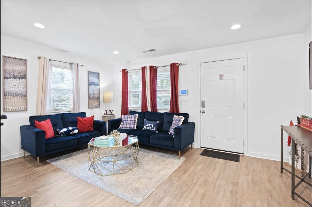 251 Aurora AVE NW